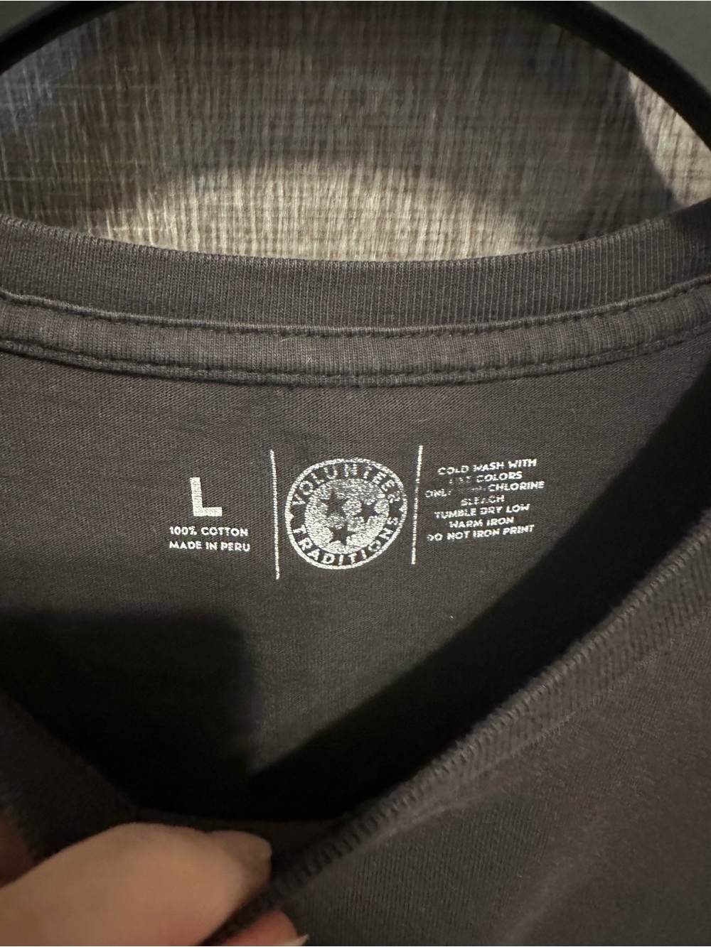 Volunteer Pocket Long-Sleeve Tee - Black - Picture 3 of 5